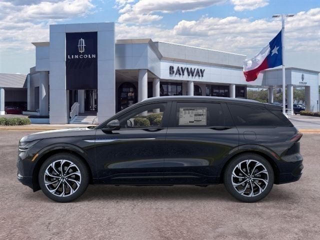2026 Lincoln Nautilus — rear three-quarter view