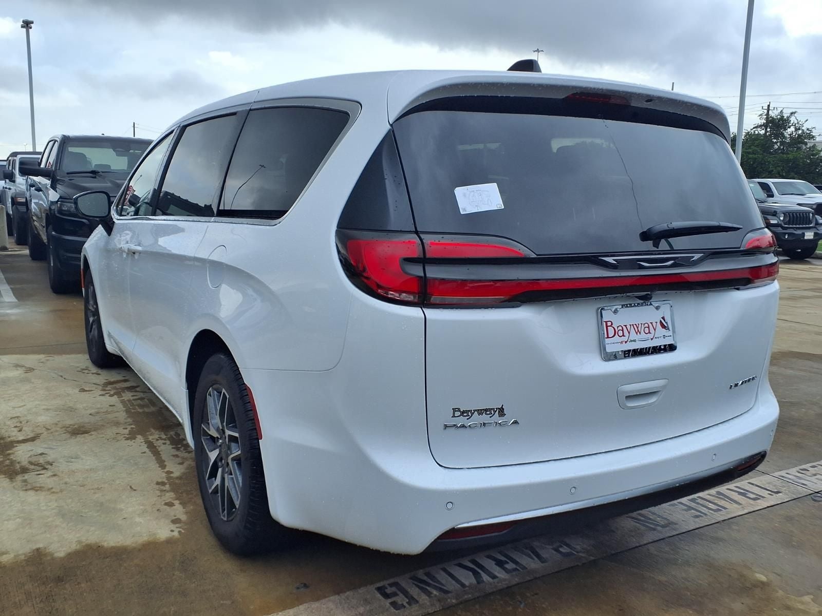2027 Chrysler Pacifica — detail view